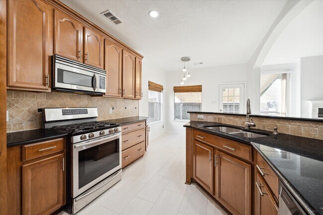 Building Photo - 4910 Sterling Crossing