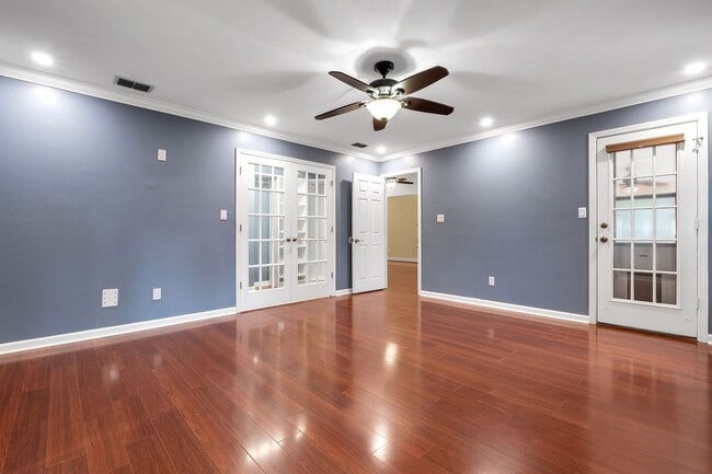 Building Photo - Killearn Estates 4 Bedroom Brick Home