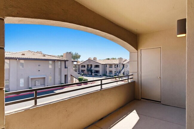 Building Photo - 7009 E Acoma Dr