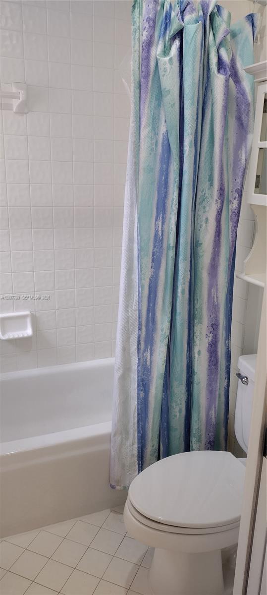 Building Photo - 659 Verona Pl