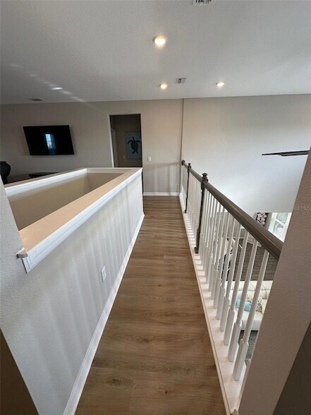 Building Photo - 33805 Astoria Cir