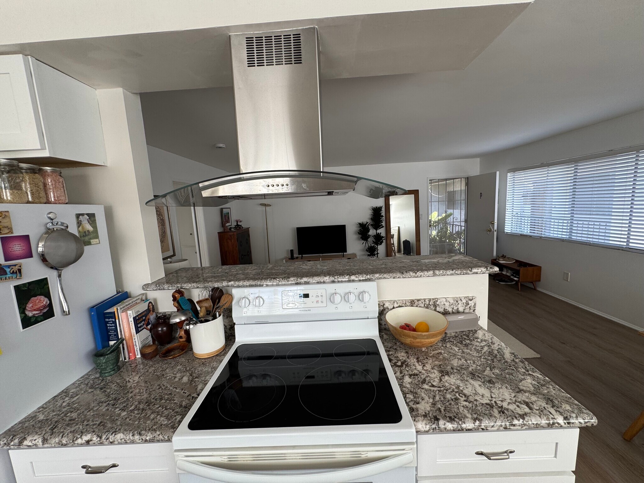 Building Photo - 1322 Amethyst St