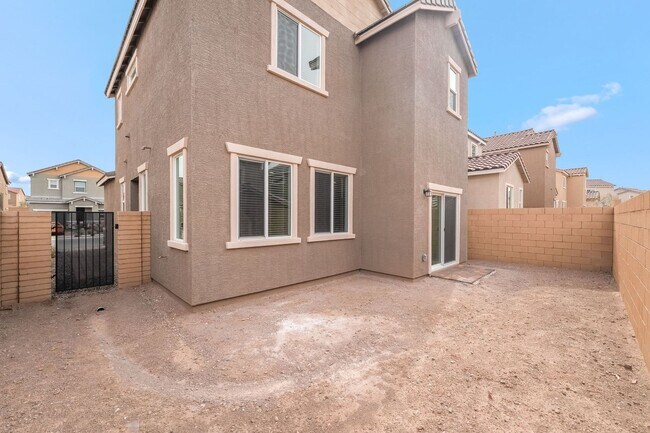 Building Photo - Goregous Brand New 4 Bedroom For Lease!