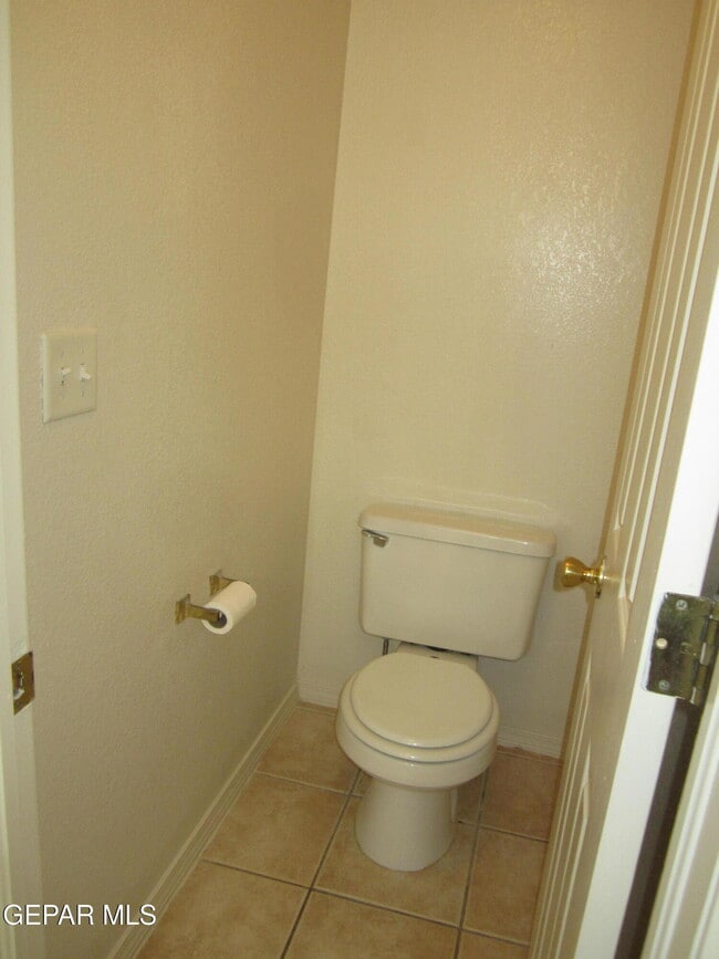 Building Photo - 6572 Dakota Ridge Dr