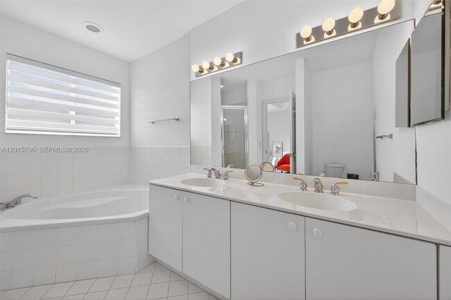 Building Photo - 11248 NW 56th St