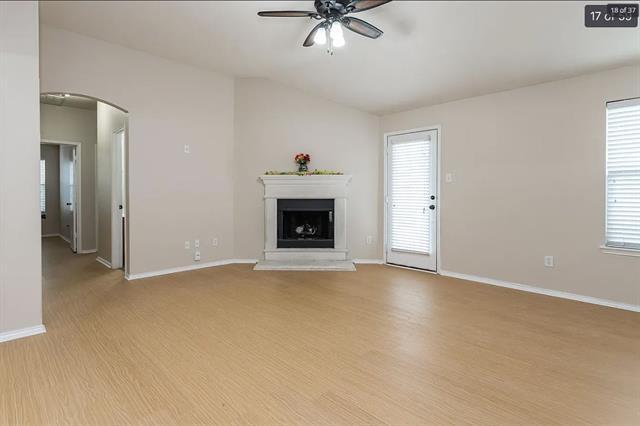 Building Photo - 6440 Stone Lake Dr
