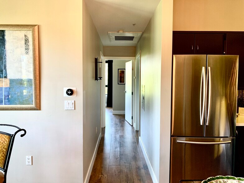 Hallway to bedrooms - 889 Date St