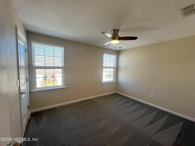 Building Photo - 3179 Chestnut Ridge Way