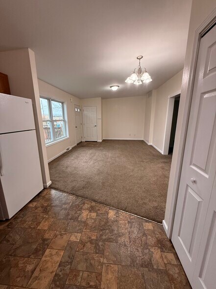 Building Photo - 4178 S Center St