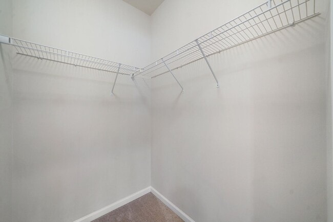 Building Photo - Luxury 3 Bedroom 4 Bath Townhome in Atwate...