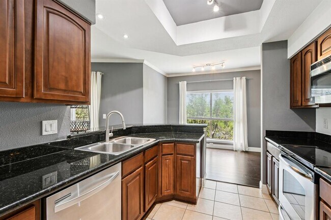 Building Photo - 6000-22 Shepherd Mountain Cove