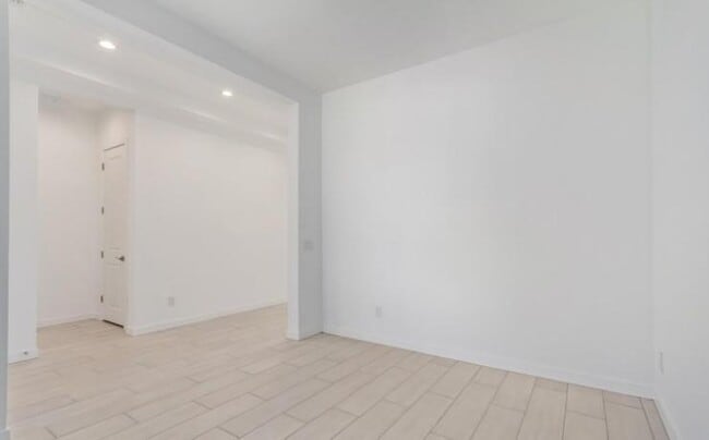 Building Photo - 24136 N 172nd Dr