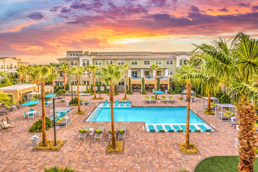 Building Photo - Aspire at Grand Canyon