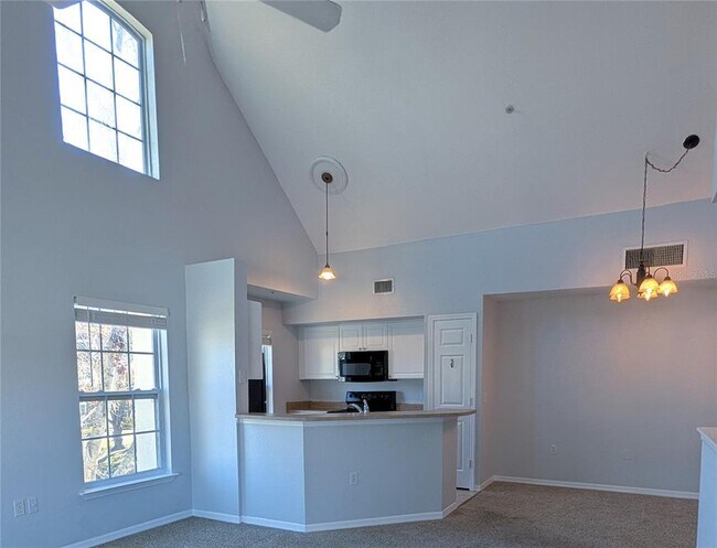 Building Photo - 5611 Bidwell Pkwy