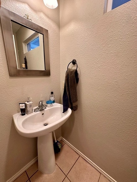 Building Photo - 5205 Greathouse Ave