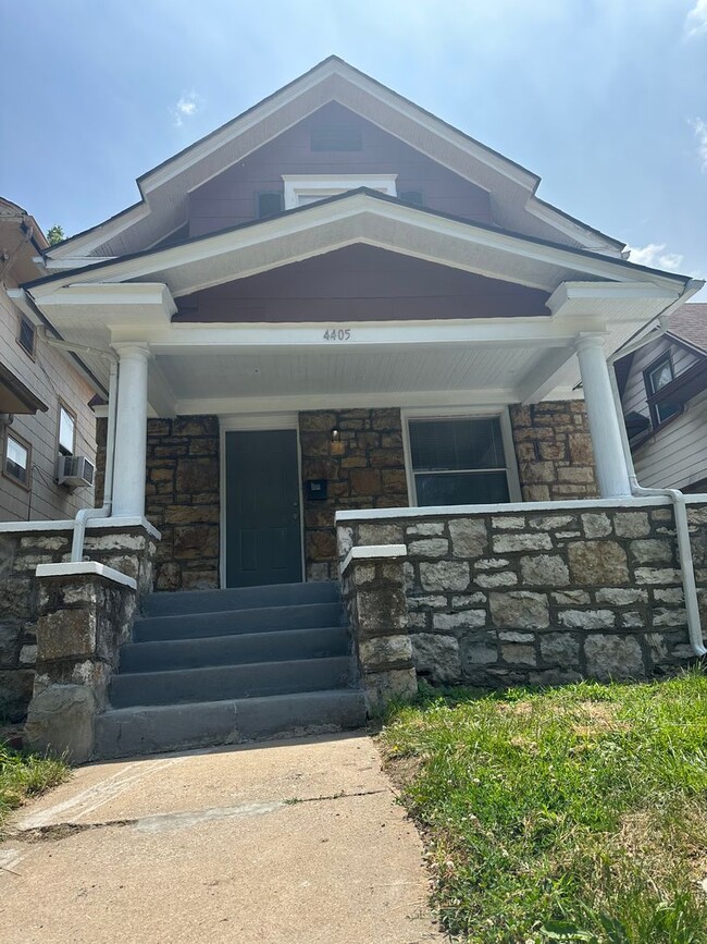 Building Photo - 4405 Norledge Ave