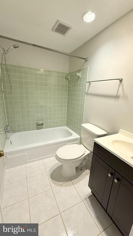 Building Photo - 19039 Capehart Dr