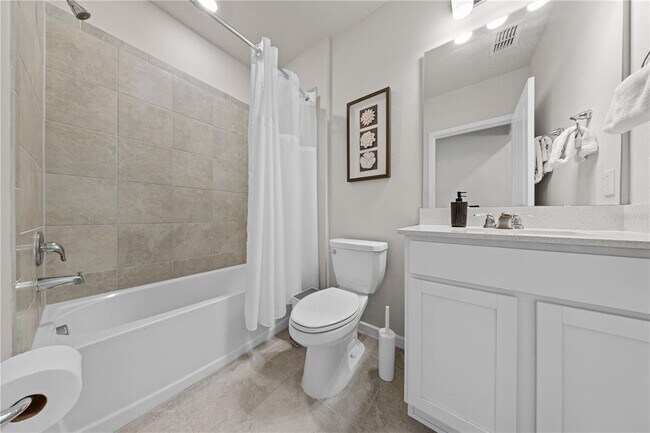 Building Photo - 1667 Delightful Dr