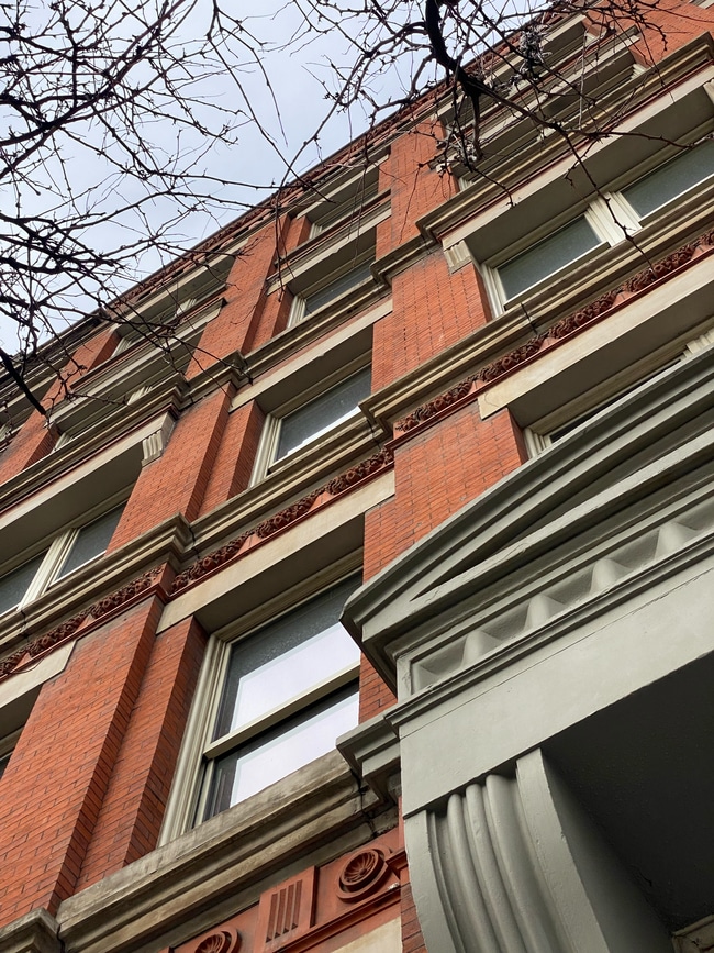 Front of building - 408 W Saint Clair Ave