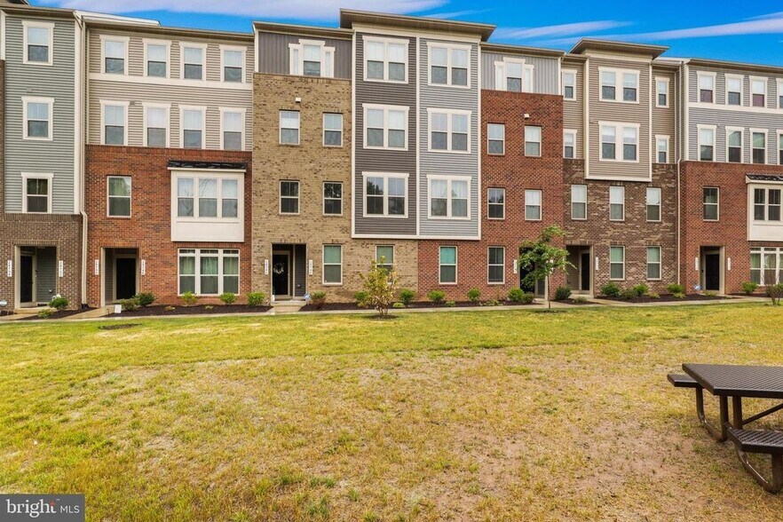 Building Photo - 24745 Monk Meadows Terrace