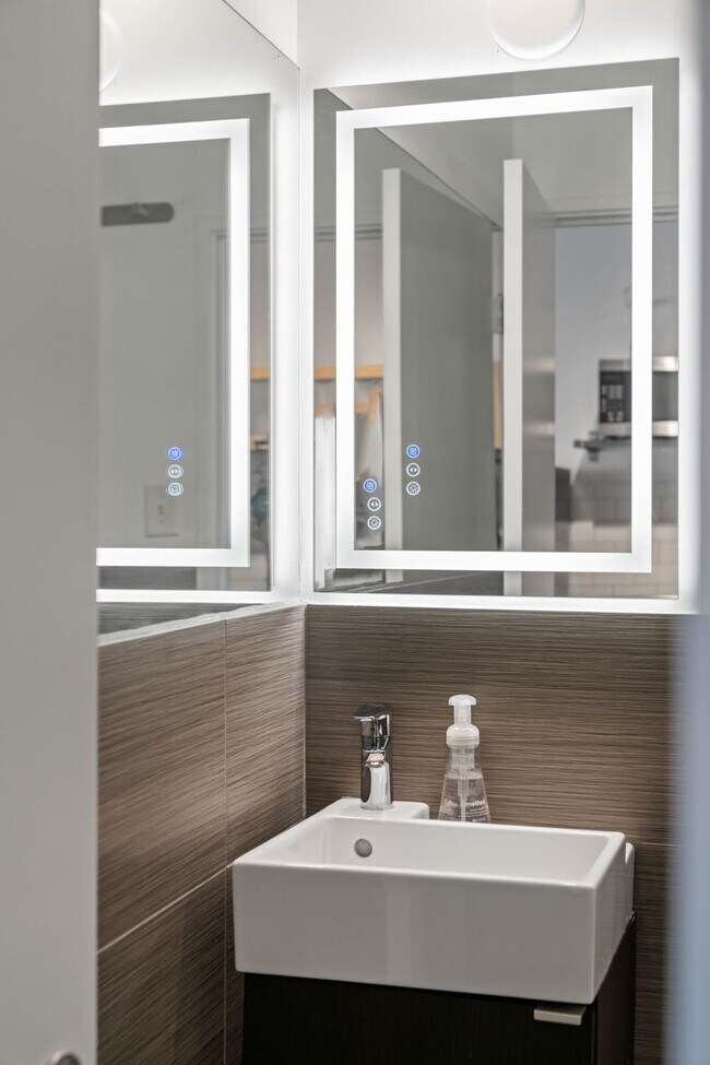 Building Photo - 47 5th St NE