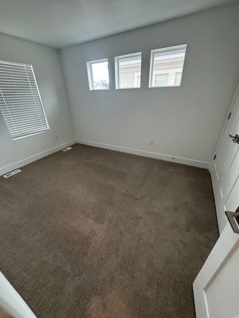 Building Photo - 188 1700 W