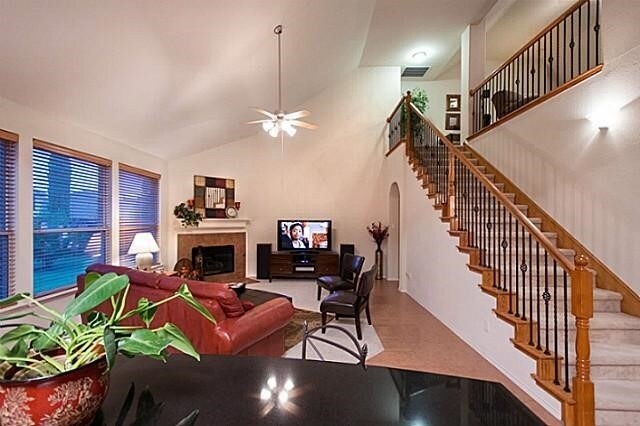 Building Photo - 9971 Knoll Trace Way
