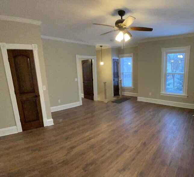 Building Photo - 3424 Garfield Ave