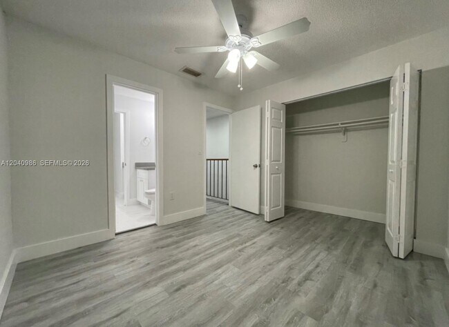 Building Photo - 6854 NW 173rd Dr