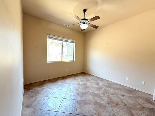 Building Photo - Beautiful home in Prescott Lakes