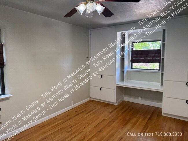 Building Photo - 1220 E San Rafael St