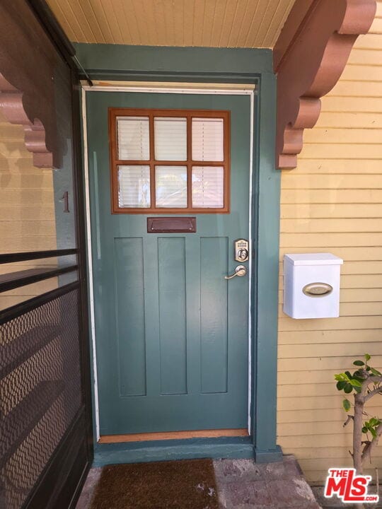 Building Photo - 311 N Venice Blvd