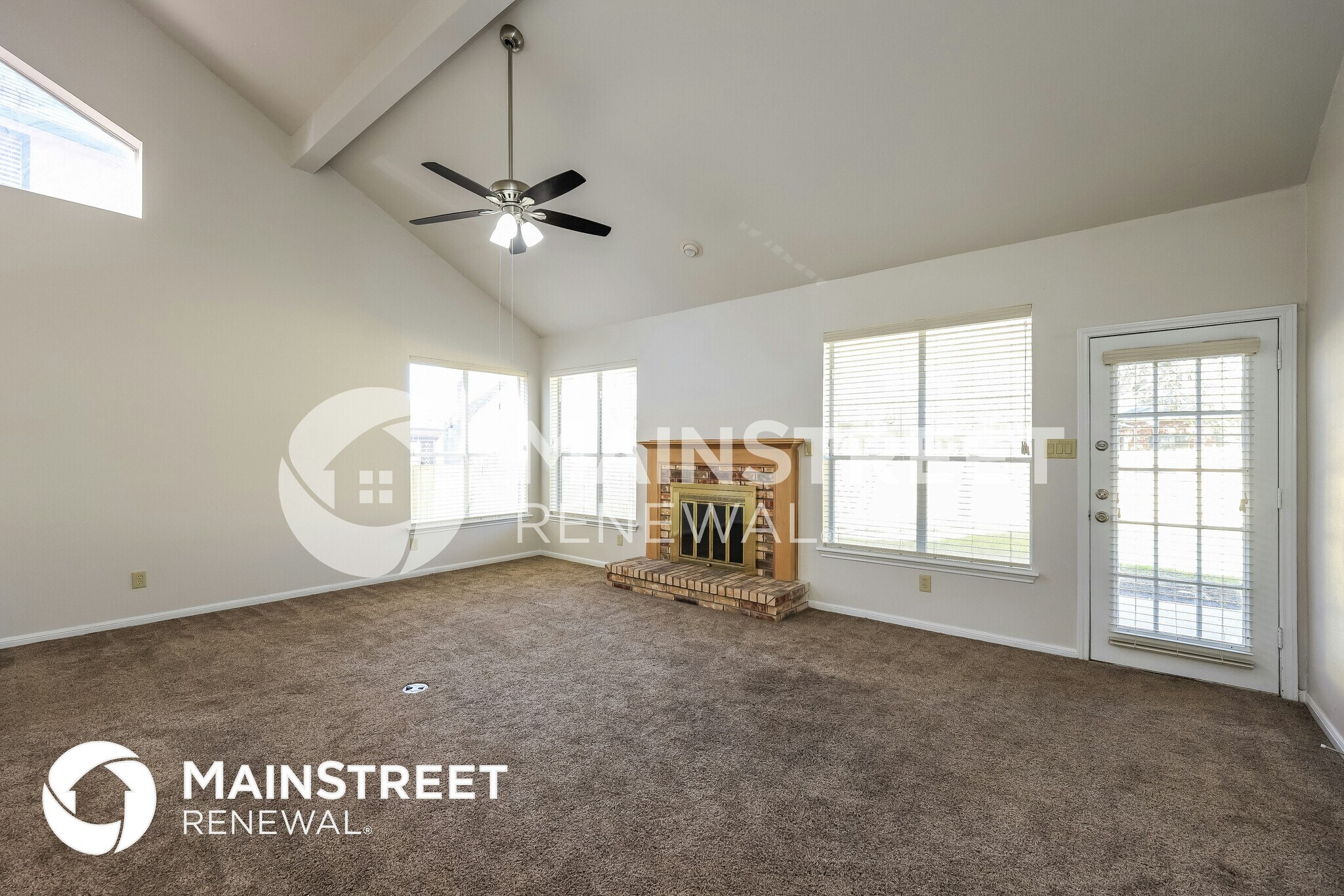 Building Photo - 3732 Hull St