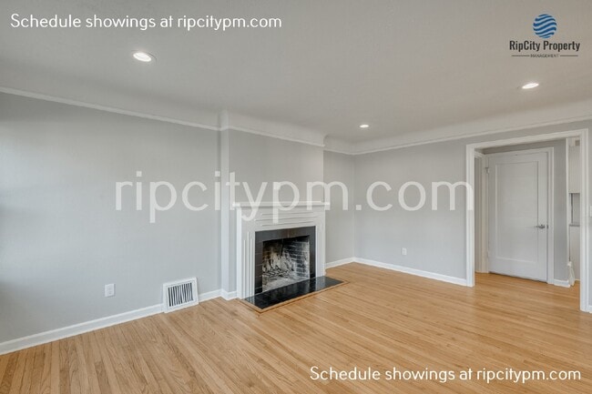 Building Photo - 2521 SE 64th Ave