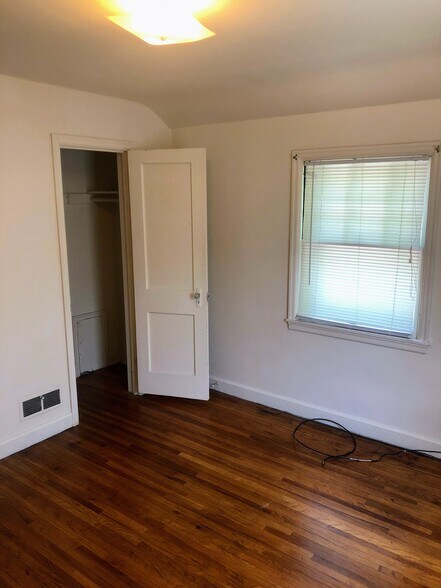 Building Photo - 2617 Hunt St