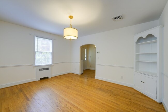 Building Photo - Charming & Spacious Colonial in N Cleveland Park w/Park-Like Rear Garden & Detached Garage
