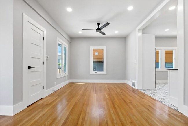 Building Photo - Stunningly Remodeled 1905 Beauty w/ AIR CO...