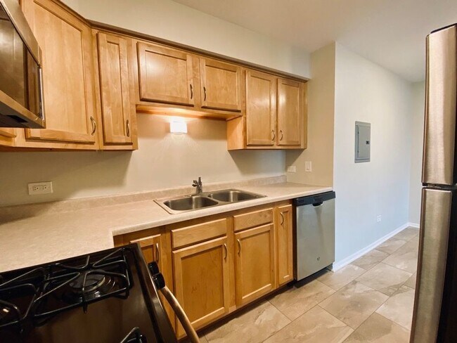 Building Photo - 158 Walton St