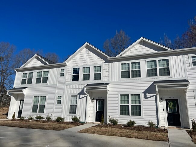 Building Photo - 2490 Ashton Park Ln