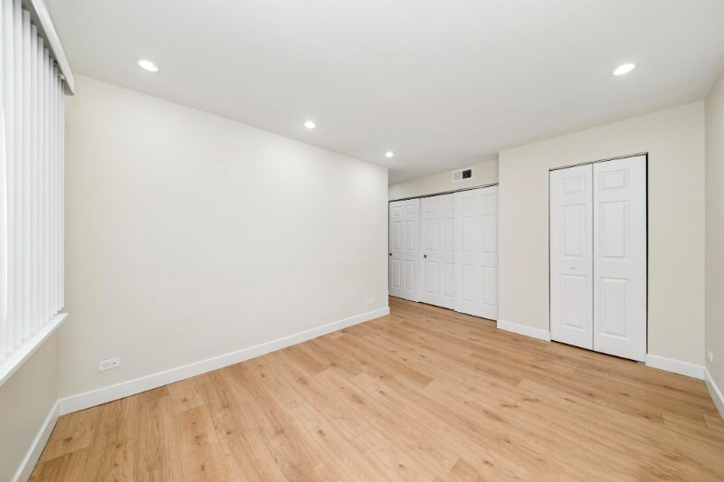 Building Photo - 700 Perrie Dr