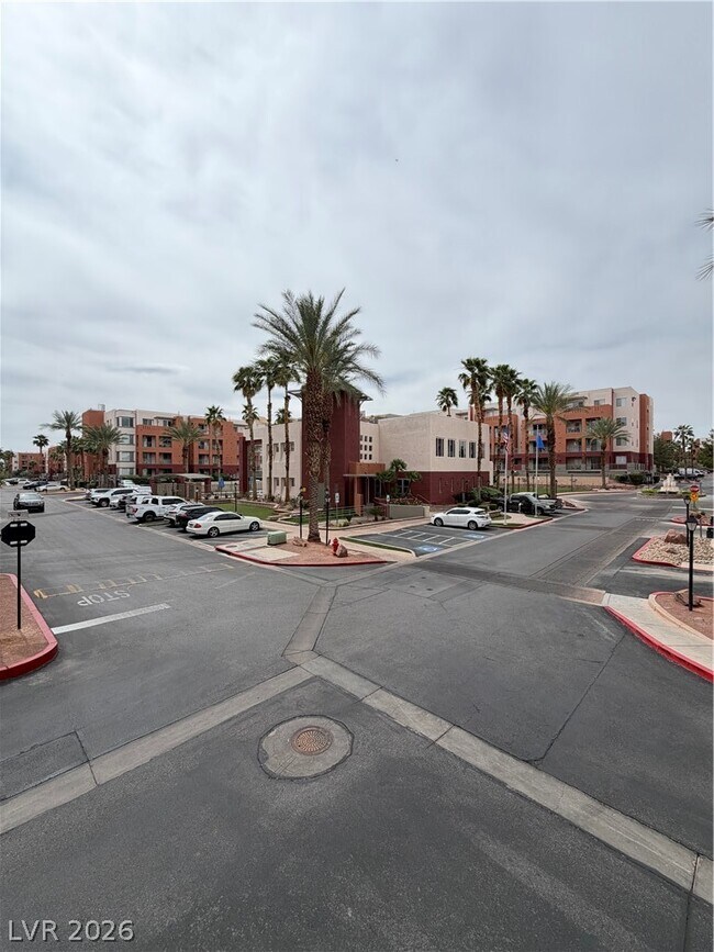 Building Photo - 87 E Agate Ave