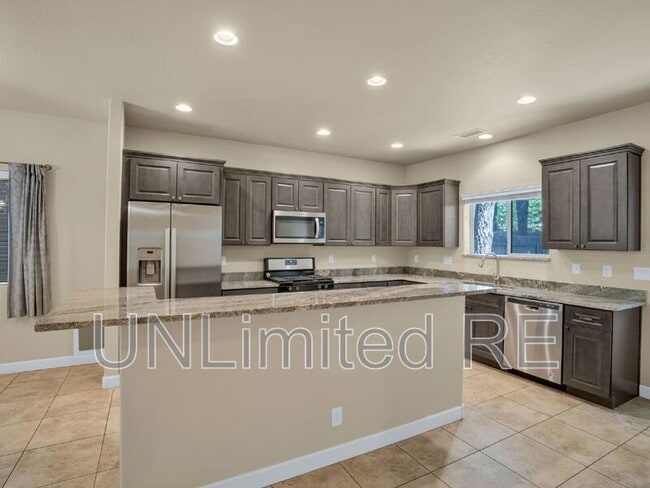 Building Photo - 2345 W Mission Timber Cir