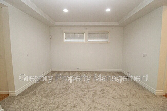 Building Photo - 14507 38th Dr SE