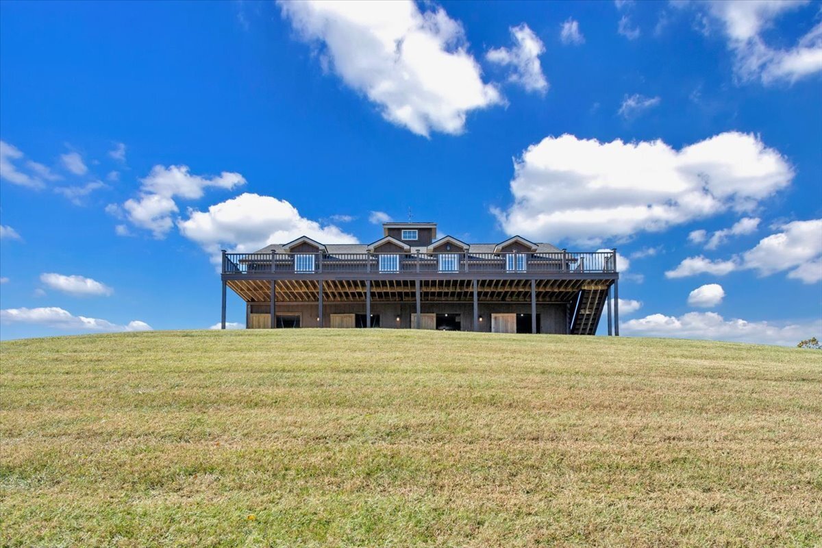 Building Photo - 1180 Longfield Rd