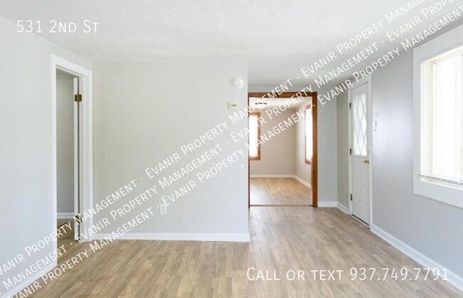 Building Photo - 531 2nd St