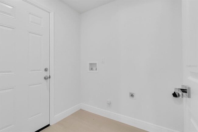 Building Photo - 2622 Liz Ln