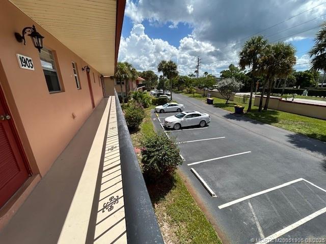 Building Photo - 1903 SW Palm City Rd