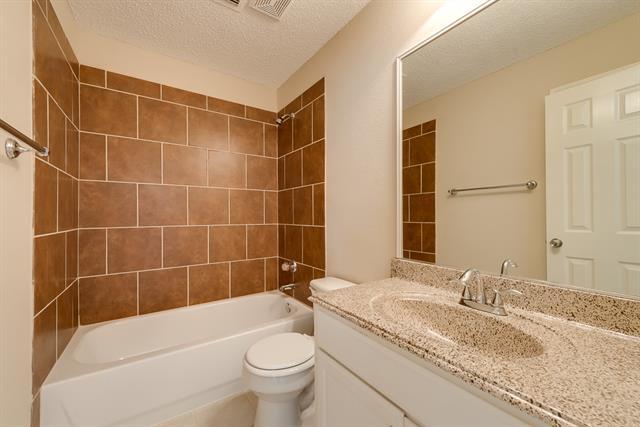 Building Photo - 401 Preston Oaks Dr