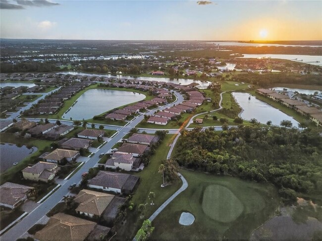 Building Photo - 6474 Willowshire Way