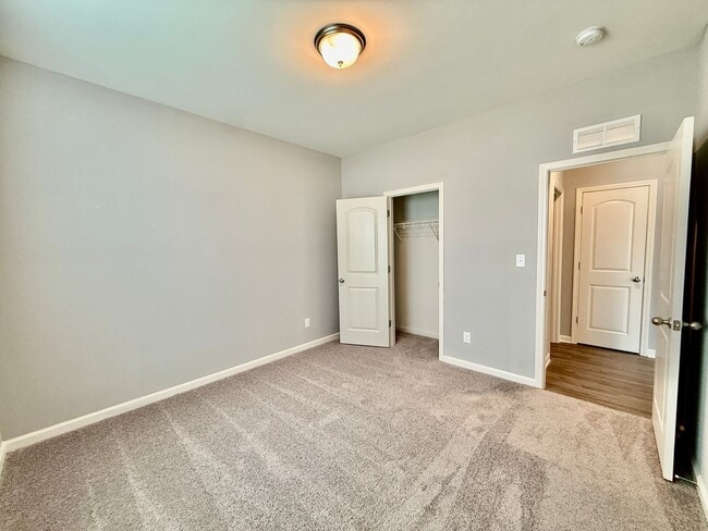 Building Photo - Beautiful home in Georgetown four bedrooms...